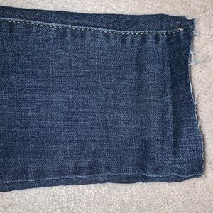 Levi’s 311 shaping skinny 26x30